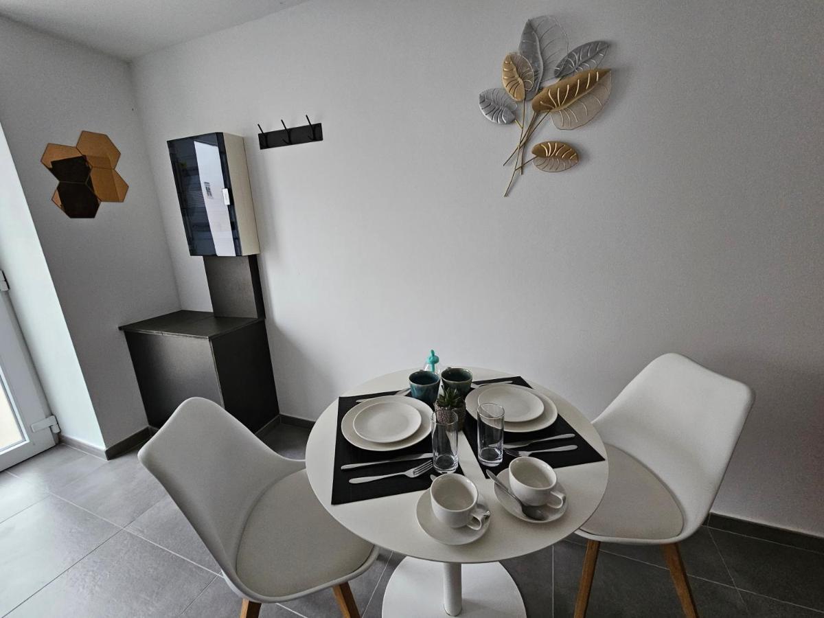Appart'Hotel Trazegnies Courcelles Kültér fotó
