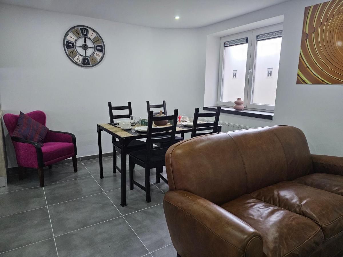 Appart'Hotel Trazegnies Courcelles Kültér fotó