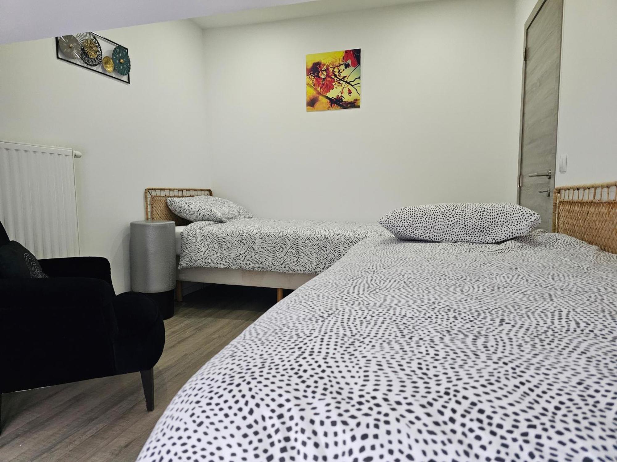 Appart'Hotel Trazegnies Courcelles Kültér fotó